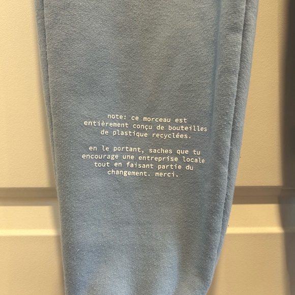 Girl Crush - Jogging - Picture 3 of 8